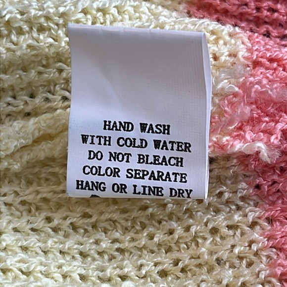 Cardigan with Lots of Spring Colors - Picture 7 of 8